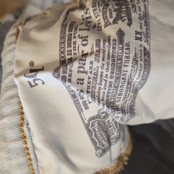 Levis 501 button fly size 26 - Picture 5 of 6